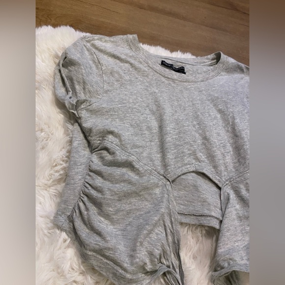 Urban Outfitters Light Gray Tie-Front Crop Top - Picture 12 of 14